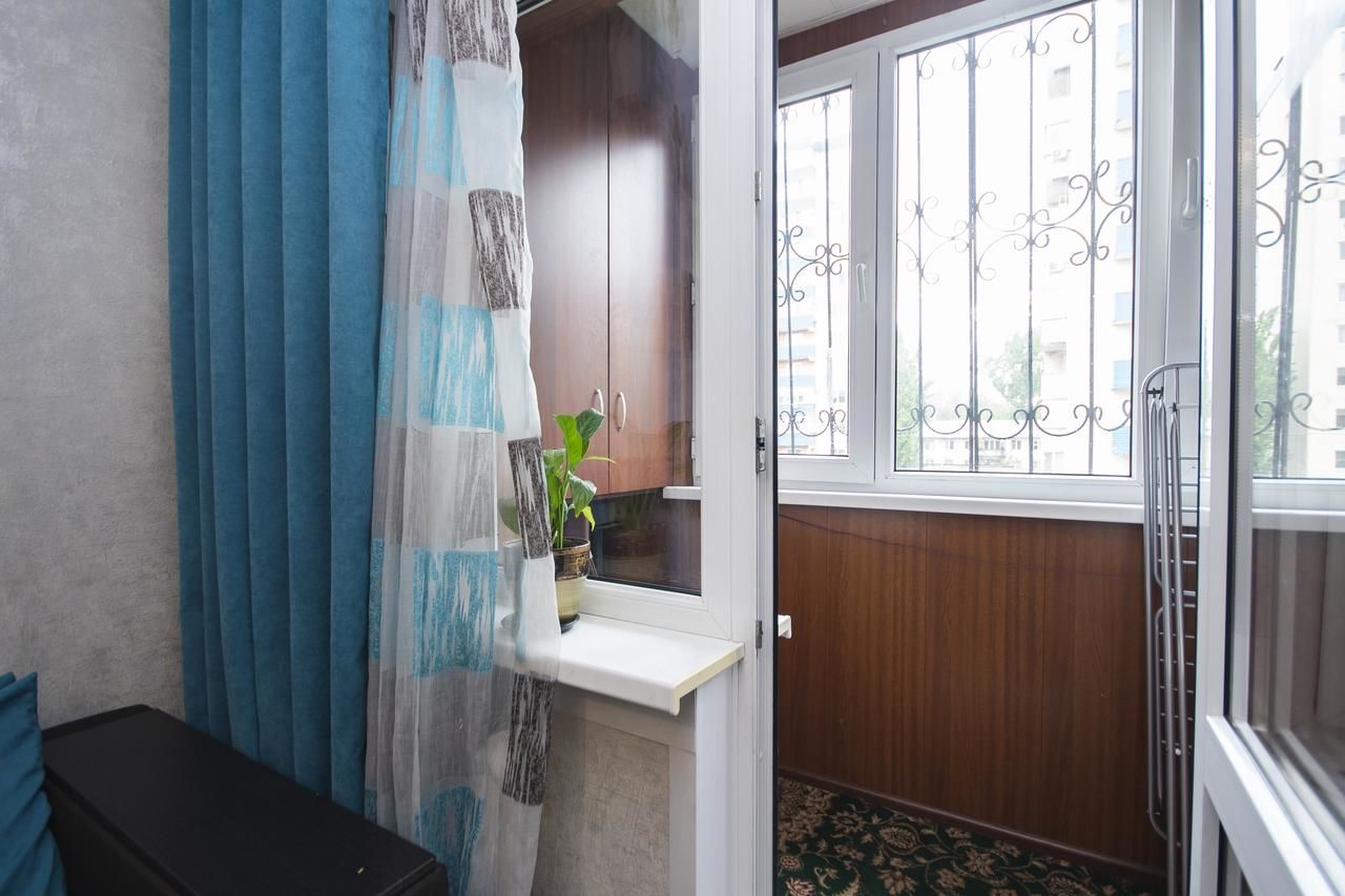 Апартаменты Cozy, clean apartment in Almaly district Алматы-7