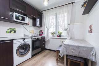 Апартаменты Cozy, clean apartment in Almaly district Алматы Апартаменты с 2 спальнями-14