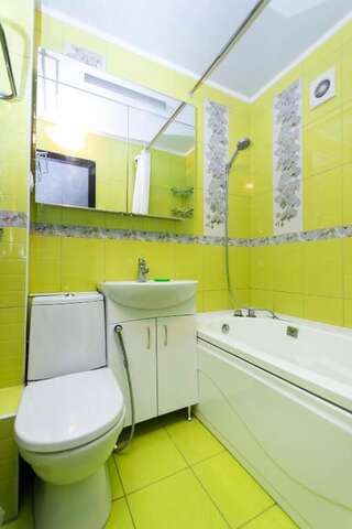 Апартаменты Cozy, clean apartment in Almaly district Алматы Апартаменты с 2 спальнями-39